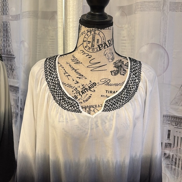 One World Boho Ombre Blouse - Picture 2 of 7